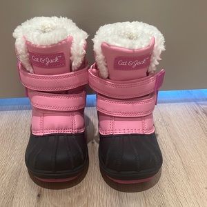 Cat & Jack Toddler Denver Snow Boots - Size 6